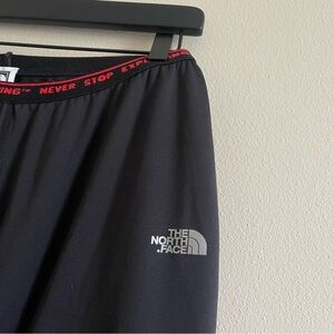 The North Face Black never stop exploring g women’s tights size medium